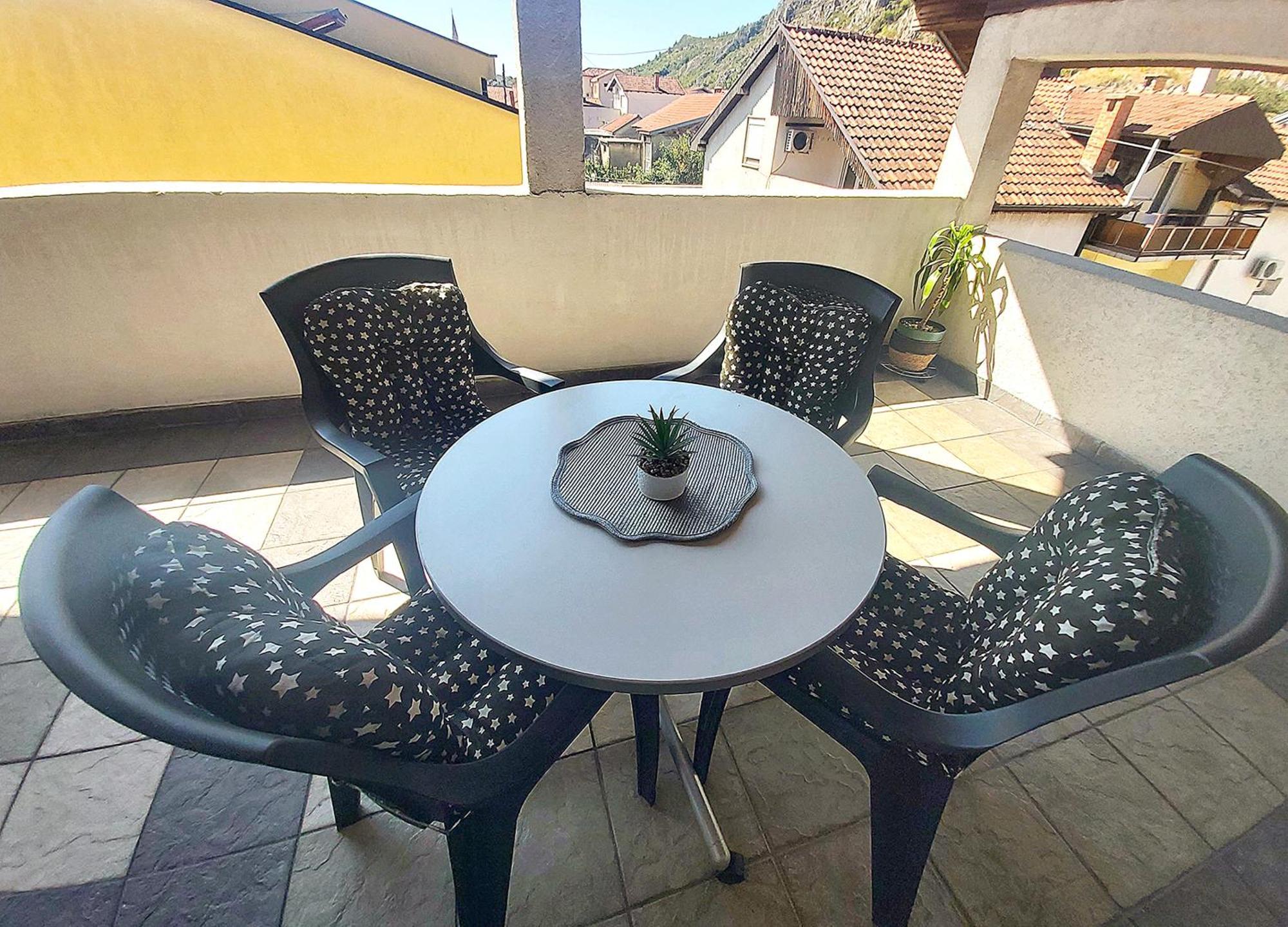 מוסטר Zara Apartment With Terrace Near Old Town מראה חיצוני תמונה